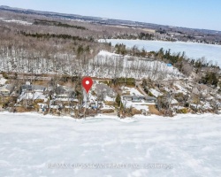 Cottage for Sale on Lake Simcoe
