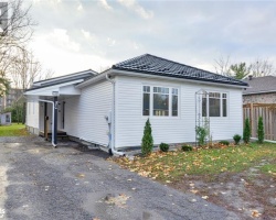 Property for Sale on 445 Peter Street N, Orillia