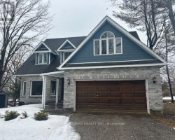 Property for Sale on 382 COUNTY RD 36, Trent Lakes