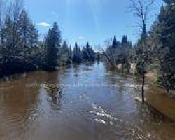 Cottage for Sale on Irondale Lake