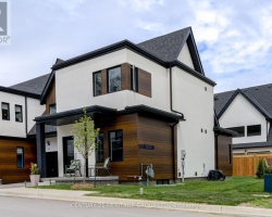 Cottage for Sale on Lake Simcoe