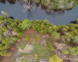 Cottage for Sale on Head River