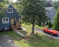 Property for Sale on 9 Victoria Avenue, Parry Sound