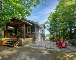 Cottage for Sale on Moon River