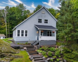 Property for Sale on 35 Todholm Drive, Port Carling