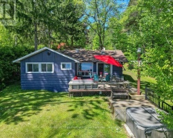 Cottage for Sale on Pigeon Lake