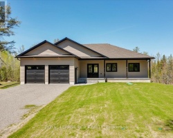 Property for Sale on 35 North Bayou Rd, Kawartha Lakes