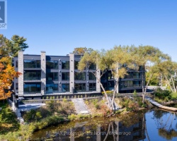 Cottage for Sale on Muskoka River