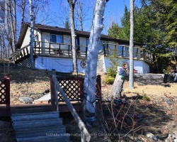 Cottage for Sale on Manitouwabing Lake
