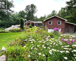 Cottage for Sale on Black River