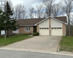 Property for Sale on 188 Maple Heights Drive, Gravenhurst