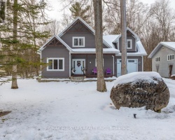 Property for Sale on 316 1/2 Riverside Drive, Kawartha Lakes (Bobcaygeon)