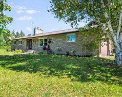 Property for Sale on 1076 Sandringham Road, Kawartha Lakes