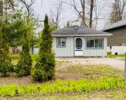 Property for Sale on 3410 BEACHVIEW AVENUE, Severn (West Shore)