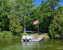 Cottage for Sale on Lake Couchiching