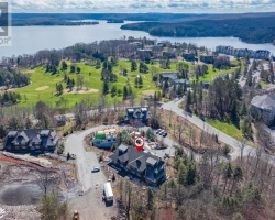 Cottage for Sale on Peninsula Lake