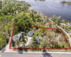 Property for Sale on 1101 Honey Harbour Road N, Port Severn