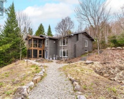 Property for Sale on 209 SWALLOWDALE ROAD, Huntsville (Brunel)