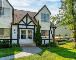 Cottage for Sale on Lake Simcoe