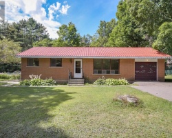Property for Sale on 9 MACNAUGHTAN COURT, 