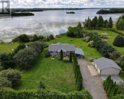 Cottage for Sale on Canal Lake