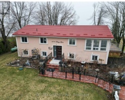 Cottage for Sale on Lake Simcoe