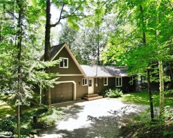 Cottage for Sale on Haliburton Lake