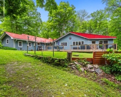 Cottage for Sale on Head Lake