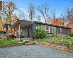 Property for Sale on 34 BEECHWOOD LANE, 