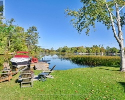Cottage for Sale on Little Lake