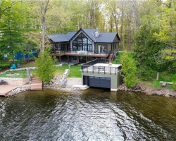 Cottage for Sale on Cameron Lake