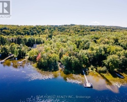 Cottage for Sale on Maple 