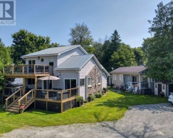 Cottage for Sale on Simcoe Lake