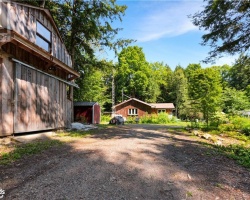 Property for Sale on 1842 Buckslide Road, Algonquin Highlands