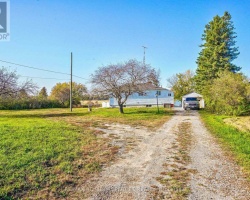 Property for Sale on 5 Robinson Ave, Kawartha Lakes