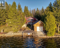 Cottage for Sale on Canal Lake