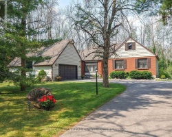 Property for Sale on 131 COURTLAND STREET, Ramara