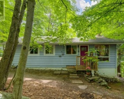 Cottage for Sale on Fairy Lake