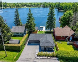 Cottage for Sale on Sturgeon Lake