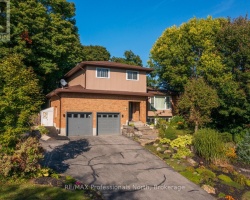 Property for Sale on 40 GLENWOOD DRIVE, 