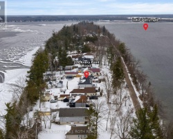 Cottage for Sale on Dalrymple-North Lake