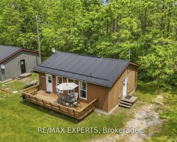 Cottage for Sale on Dalrymple Lake