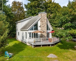 Cottage for Sale on Lake Simcoe