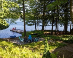 Cottage for Sale on Silver Lake