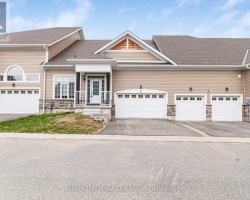 Cottage for Sale on Muskoka River