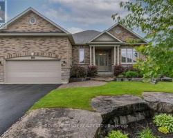 Cottage for Sale on Pigeon Lake
