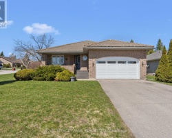 Property for Sale on 2 HILLVIEW DRIVE, Kawartha Lakes (Bobcaygeon)