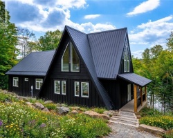 Cottage for Sale on Wenona Lake