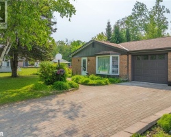 Property for Sale on 4 MAYPARK Drive, 