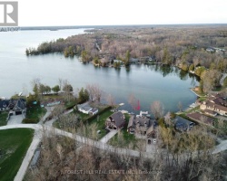 Cottage for Sale on Lake Couchiching